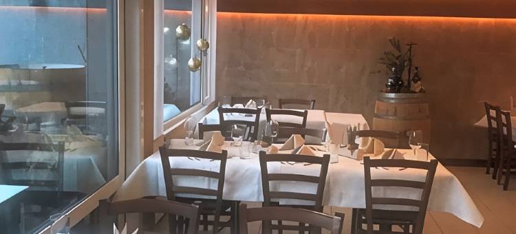 哈恩布里克酒店(Hotel Hahnenblick)图片