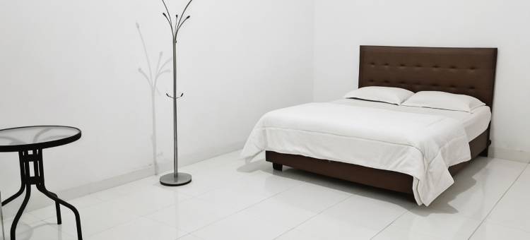 哥打莫巴古家庭穆斯林红多兹民宿(RedDoorz @ Family Syariah Homestay Kotamobagu)图片
