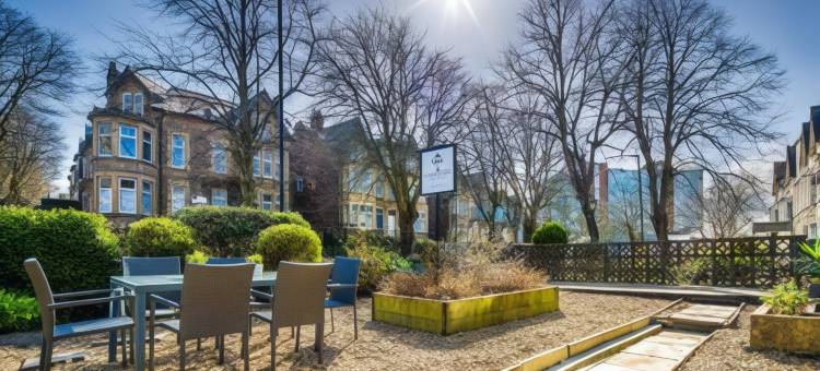 Fountains Guest House(喷泉客栈)(Fountains Guest House - Harrogate Stays)图片