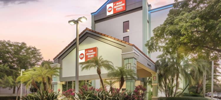 肯德尔贝斯特韦斯特优质套房酒店(Best Western Plus Kendall Hotel  Suites)图片