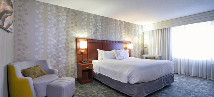 布莱克斯堡万怡酒店(Courtyard Blacksburg)图片