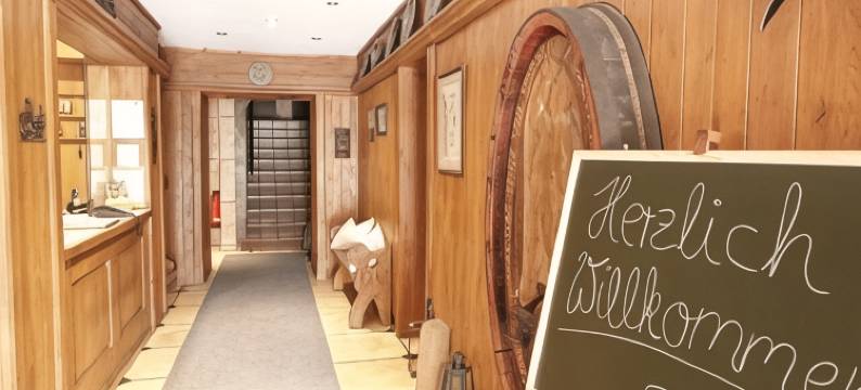 祖姆基斯和巴姆餐厅酒店(Hotel-Restaurant Zum Kirschbaum)图片