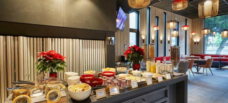 宜必思萨朗什勃朗峰酒店(Ibis Sallanches Porte du Mont-Blanc)图片