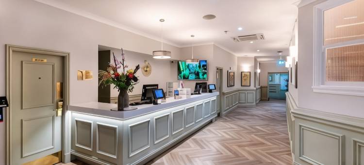 曼彻斯特诺顿庄园美居水疗酒店(Mercure Manchester Norton Grange Hotel & Spa)图片