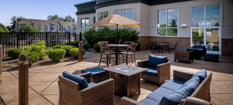 Holiday Inn & Suites 贝克利(Holiday Inn & Suites BECKLEY by IHG)图片