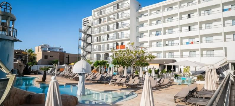 喜悦皮内达斯普拉西酒店(Fergus Club Pineda Splash)图片