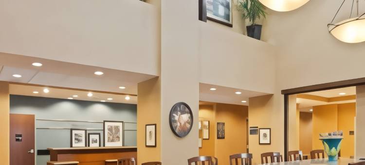 利斯堡 - 塔瓦雷斯希尔顿欢朋酒店(Hampton Inn Leesburg/Tavares)图片