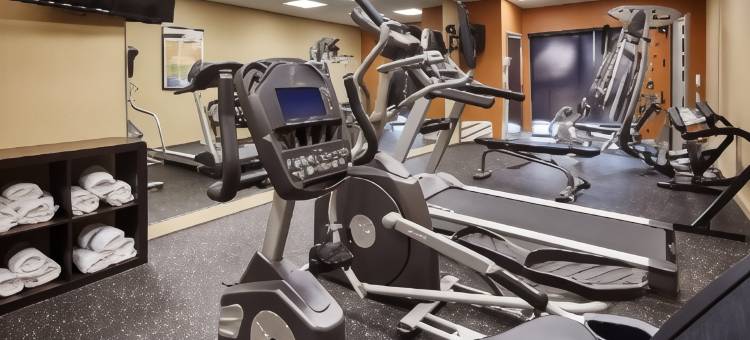 艾尔曼多夫贝斯特韦斯特优质酒店(Best Western Plus Elmendorf Hotel)图片