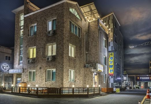 Boryeong (Daecheon) Jeil Pension Hotel Overview