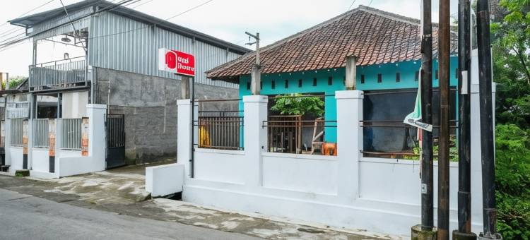 红门酒店-靠近日惹蒙贾利4号(RedDoorz Near Monjali 4 Yogyakarta)图片