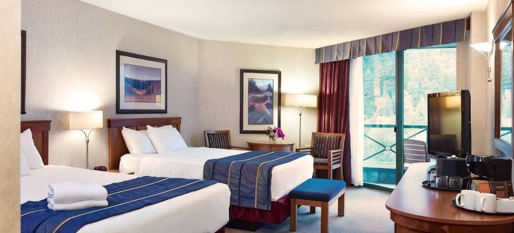 哈里森温泉水疗度假村(Harrison Hot Springs Resort & Spa)图片
