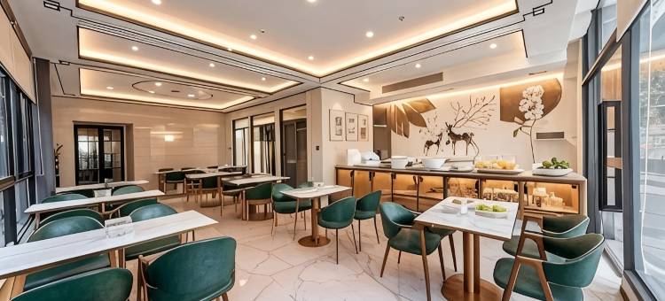 希亚途花园酒店(中山灯都古镇站店)图片