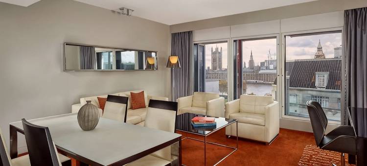威斯敏斯特大桥丽亭酒店(Park Plaza Westminster Bridge London)图片