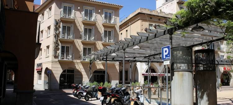 普拉萨酒店(Hotel Plaça)图片