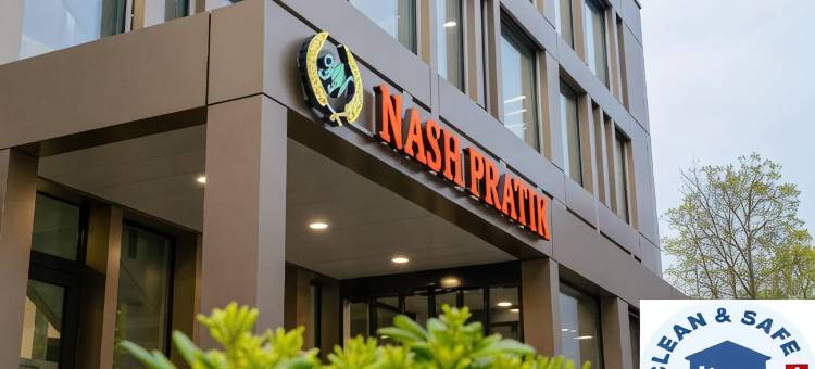 纳希实用酒店(Nash Pratik Hotel)图片