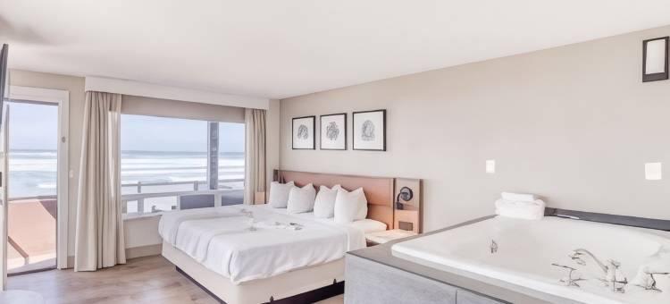 海滨庄园酒店(Beachfront Manor Hotel)图片