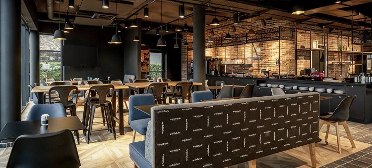 宜必思尚品瓦朗谢讷珀蒂福雷酒店(Ibis Styles Valenciennes Petite Forêt)图片