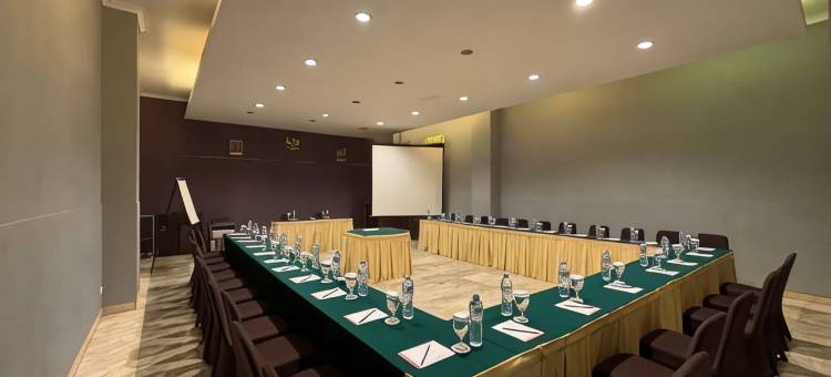 巴厘岛大饭店(Bali World Hotel)图片