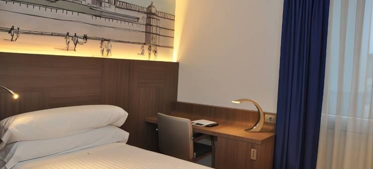 欧洲之星蓝色科鲁纳酒店(Eurostars Blue Coruña)图片