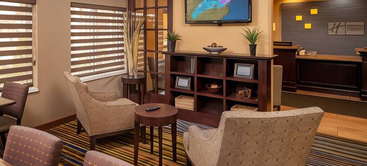 智选假日套房酒店查尔斯顿(Holiday Inn Express & Suites Charleston-Kanawha City)图片