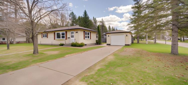 阳光克洛盖特住宅 - 离圣路易斯河2英里！(Sunny Cloquet Home - 2 Mi to St Louis River!)图片