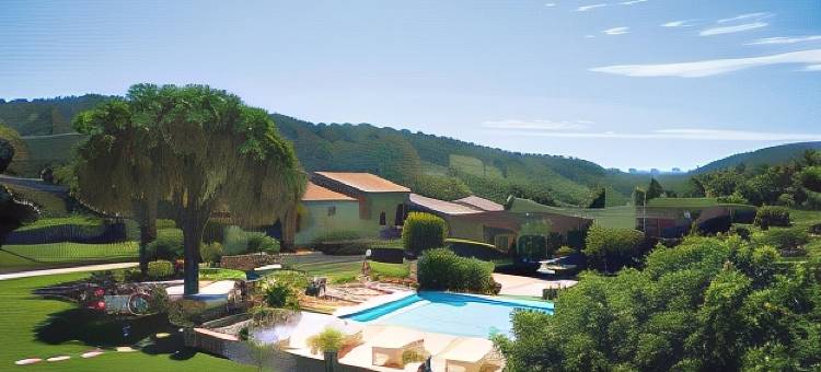 绿橡木酒店(Logis Hôtel Restaurant le Chêne Vert)图片