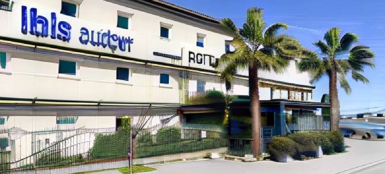 卡尔卡松赛特宜必思快捷酒店(Ibis Budget Carcassonne la Cité)图片