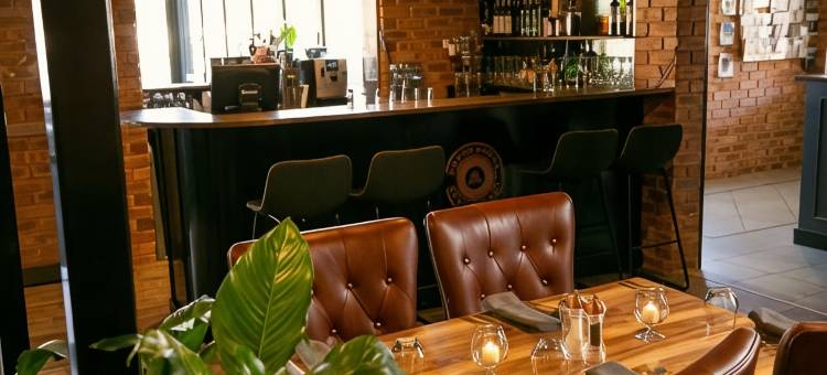 十字路口汽车旅馆(The Crossing Motel)图片