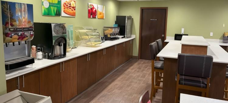 金斯伯勒塔伯勒凯艺套房酒店(Quality Inn & Suites Tarboro - Kingsboro)图片