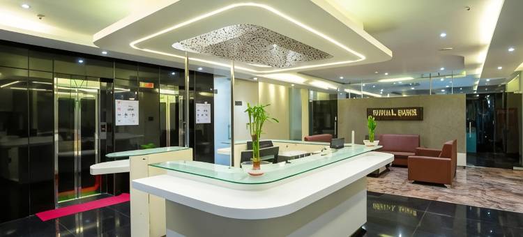 泊署皇家贝扎酒店(Park Signature Hotels - Royal Benza)图片