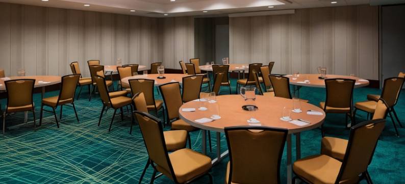 休斯顿市中心/会议中心万豪SpringHill Suites 酒店(SpringHill Suites Houston Downtown/Convention Center)图片