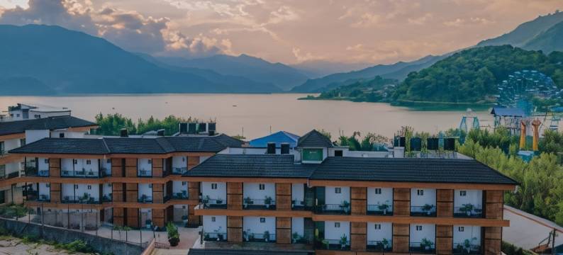 湖畔华美酒店及套房(Majestic Lake Front Hotel & Suites)图片