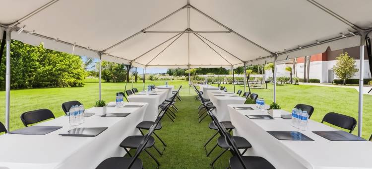 智选假日套房酒店皮尔斯堡西(Holiday Inn Express & Suites Fort Pierce West)图片