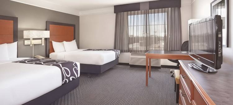 普韦布洛拉昆塔温德姆套房酒店(La Quinta Inn & Suites by Wyndham Pueblo)图片