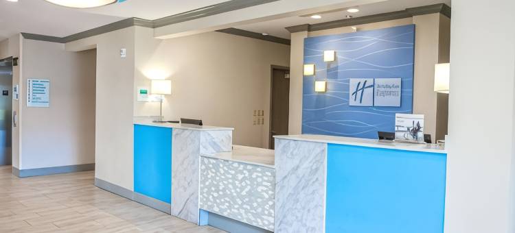 智选假日套房酒店布鲁克海文国家实验室(Holiday Inn Express & Suites Brookhaven)图片