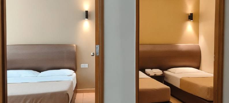 松树酒店(The Pines Hotel)图片