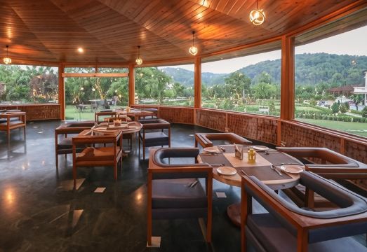 Glenville Forest Resort & SpaHotel Overview