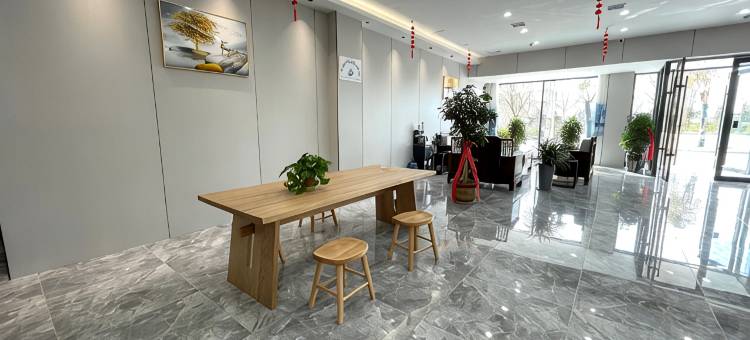 西华香樟树雅居酒店图片