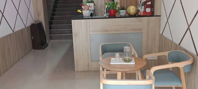 旬阳康华宾馆(高客站火车南站店)图片
