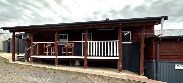 赞达拜卡林亚乡村旅馆(Carinya Village Jindabyne)图片