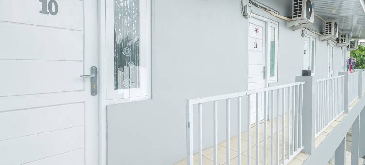阿提克民宿伊斯兰教米特拉红门(Atiq Homestay Syariah Mitra RedDoorz)图片