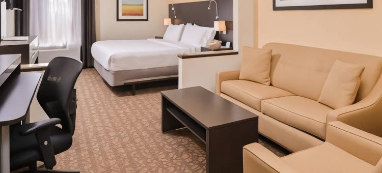 智选假日套房酒店托皮卡(Holiday Inn Express & Suites TOPEKA WEST I-70 WANAMAKER by IHG)图片