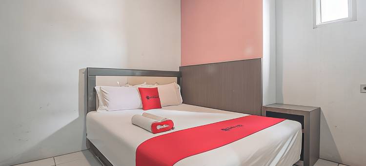班查尔巴鲁近Q-Mall红多兹伊斯兰酒店(RedDoorz Syariah Near Q-Mall Banjarbaru)图片