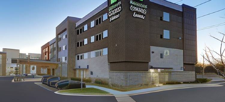 雷内克萨-欧弗兰帕克地区智选假日套房酒店(Holiday Inn Express & Suites Lenexa - Overland Park Area)图片