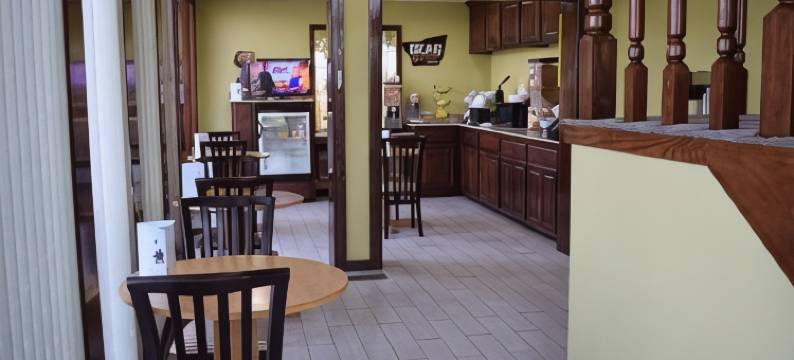 诺曼温德姆Travelodge套房酒店(Travelodge Inn & Suites by Wyndham Norman)图片