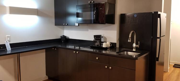 茵斯菲尔6号汽车旅馆(Joys Inn Innisfail, AB)图片
