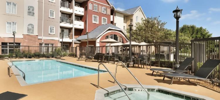 乔普林居家酒店(Residence Inn Joplin)图片