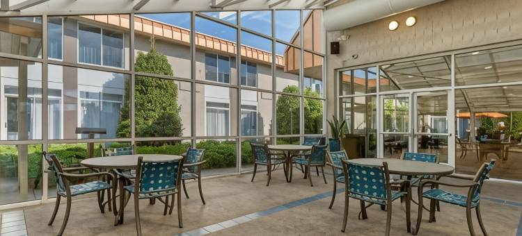 科达伦贝斯特韦斯特优质酒店(Best Western Plus Coeur DAlene Inn)图片