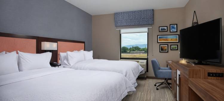 布尔利希尔顿欢朋酒店(Hampton Inn by Hilton Burley)图片