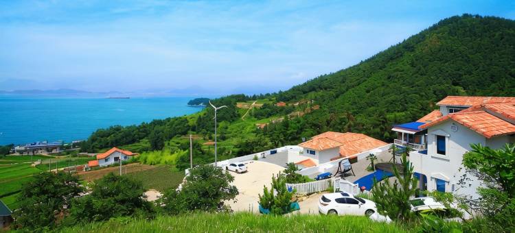 Namhae Amir House Pension图片